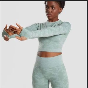 Gymshark camo seamless set